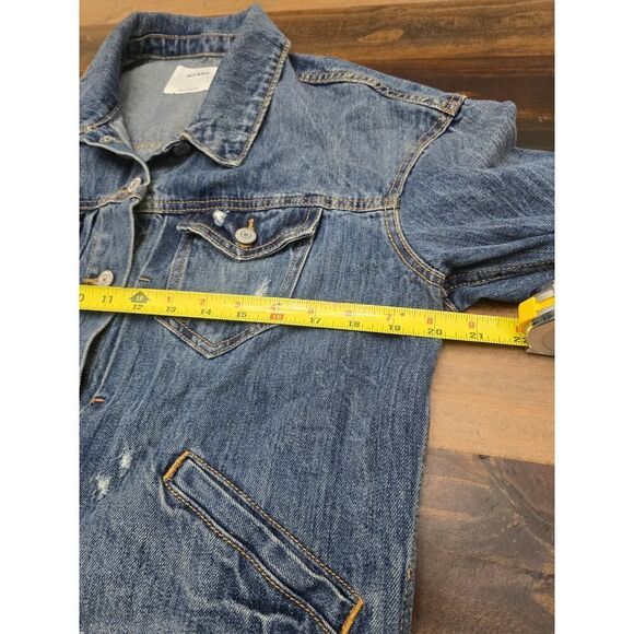 Old Navy Distressed Denim Jacket Women's Size L 100% Cotton Classic Jean Jacket - Picture 8 of 8